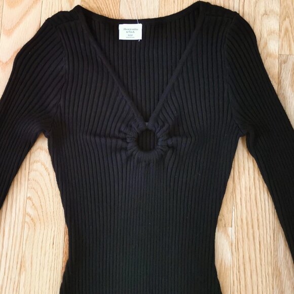NWT Abercrombie Sweater Dress Black Ribbed Knit Midi V Neck Bodycon Midi XXSP - Picture 3 of 7